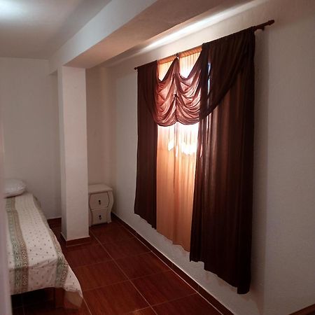 Suite Standart Para Ate 4 Pessoas Ao Lado Do Parque Das Cerejeiras Кампус-ду-Жордау Экстерьер фото